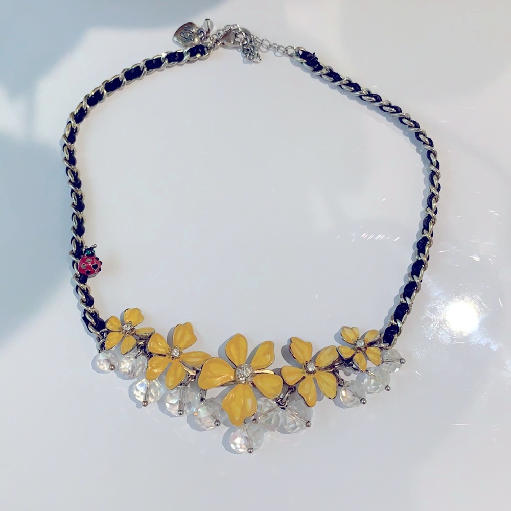 Yellow betsy Johnson necklace